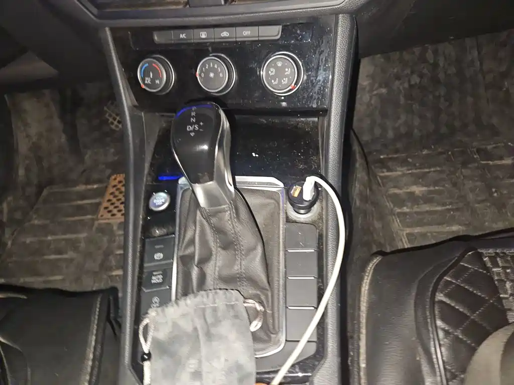 Volkswagen Sagitar — миниатюра 10