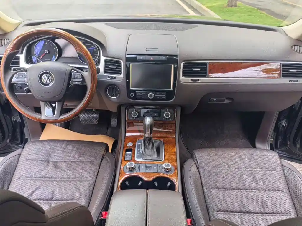 Volkswagen Touareg — миниатюра 4