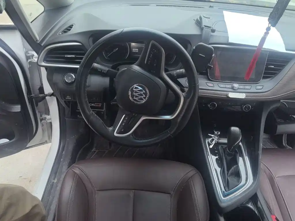 Buick GL6 — миниатюра 11