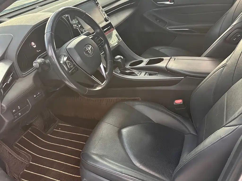 Toyota Avalon - фото 4