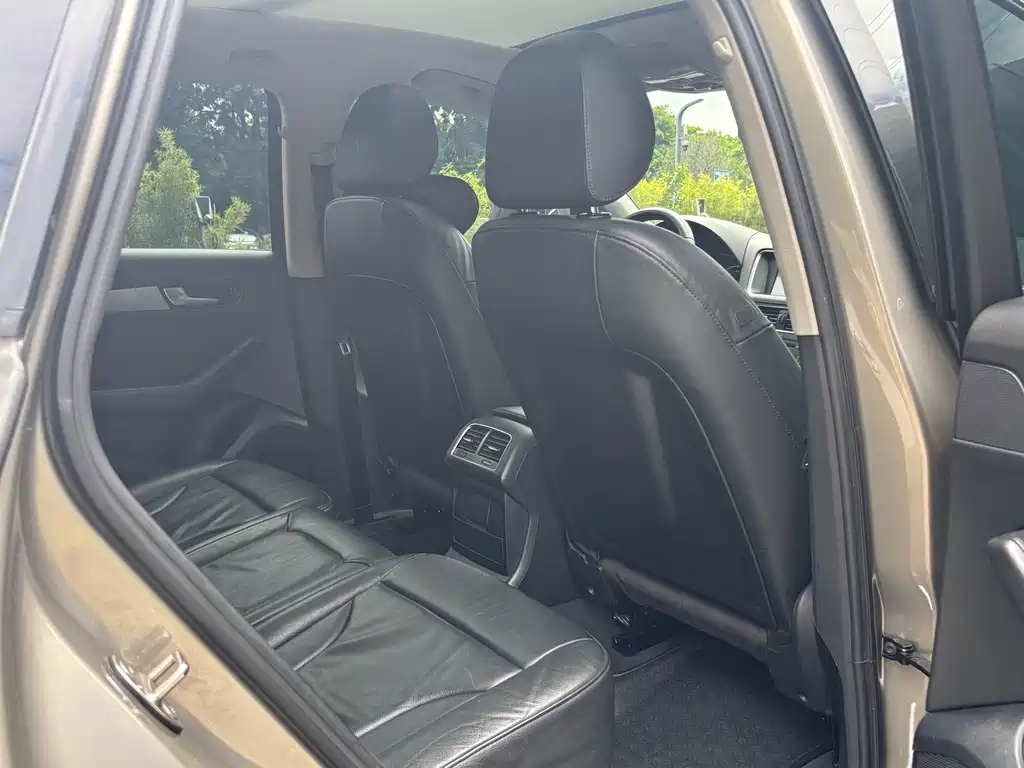 Audi Q5 — миниатюра 7