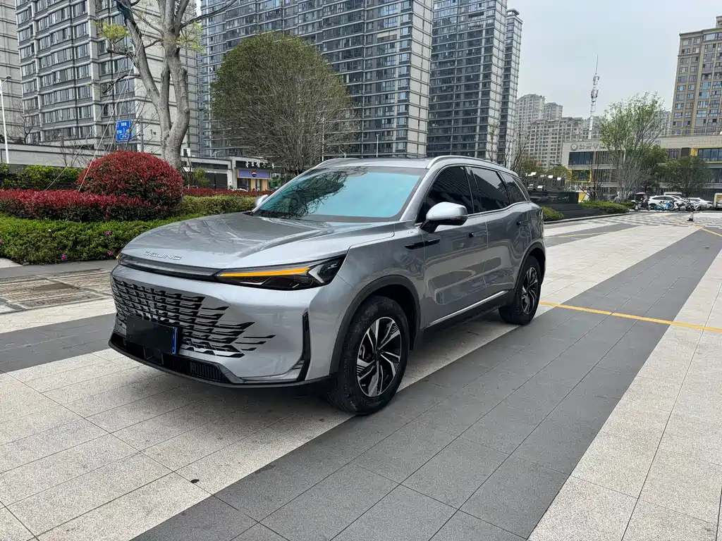 BAIC X7 2024