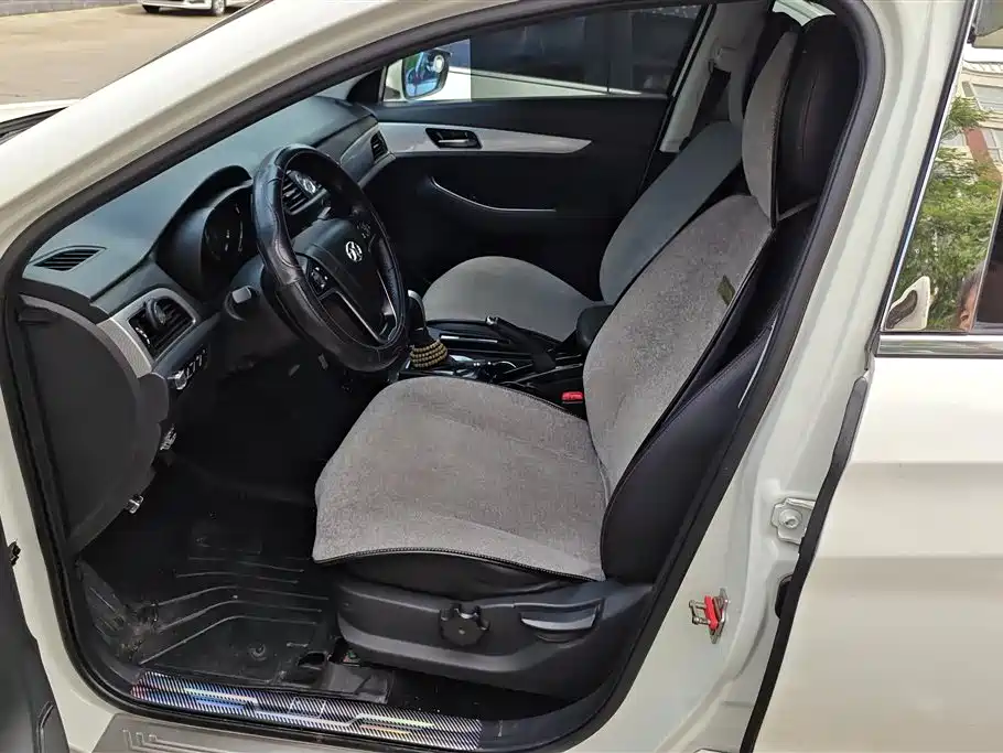 BAIC Senova X55 — миниатюра 9