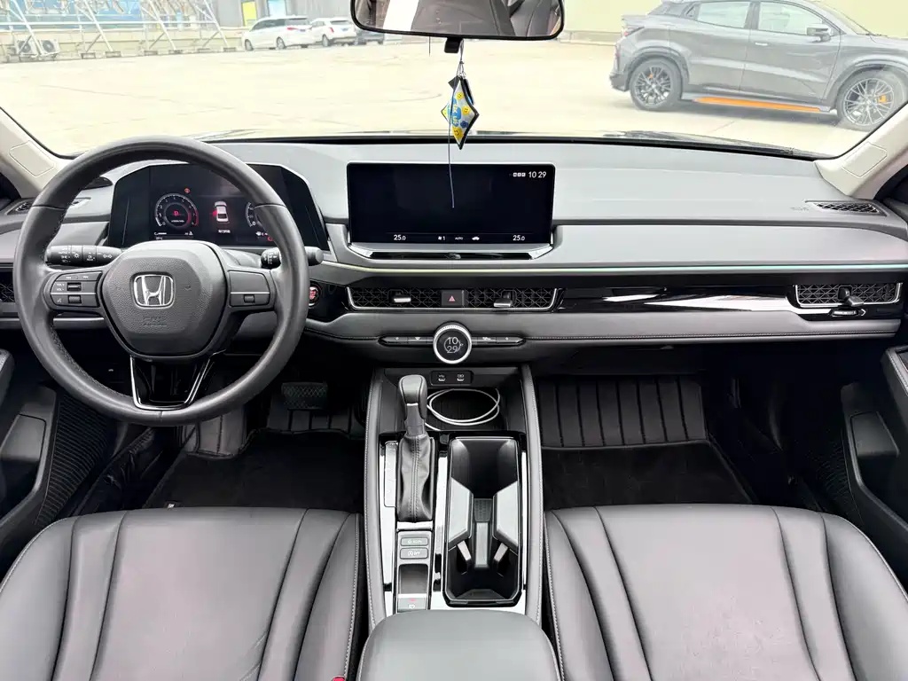 Honda Inspire — миниатюра 6