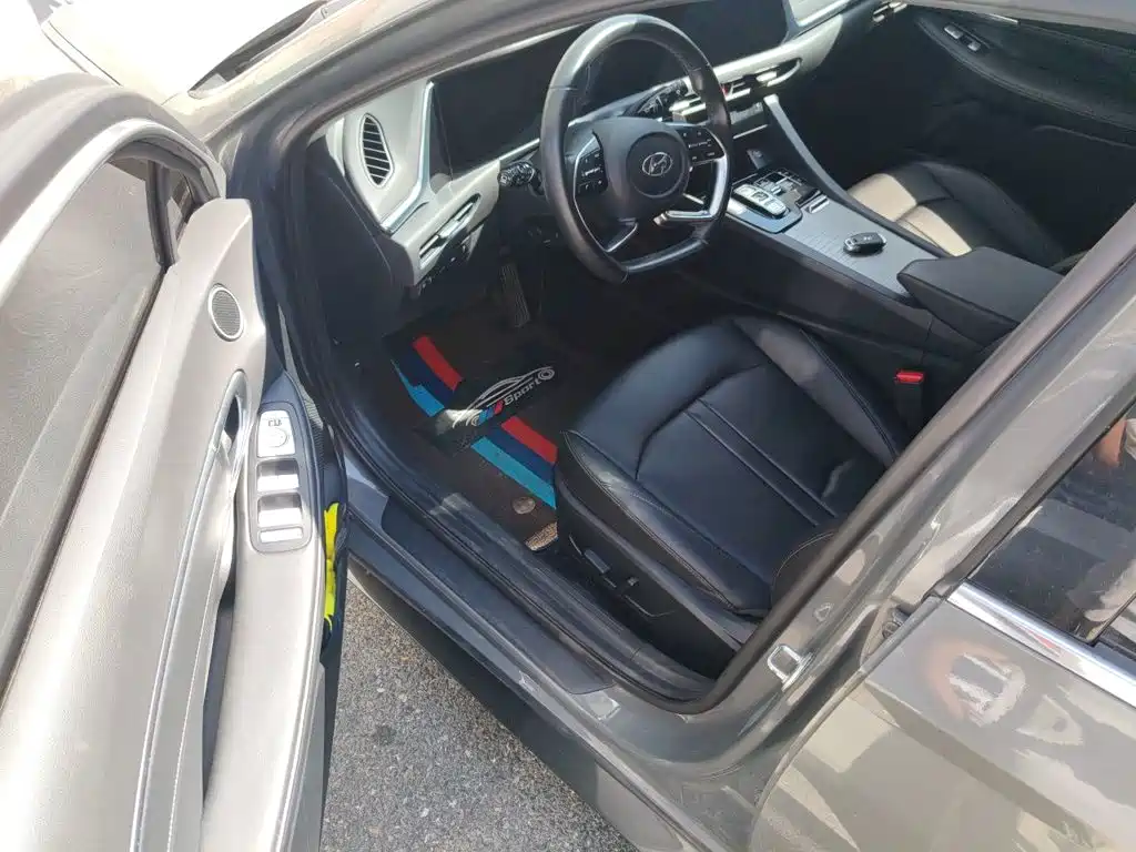 Hyundai Sonata — миниатюра 12