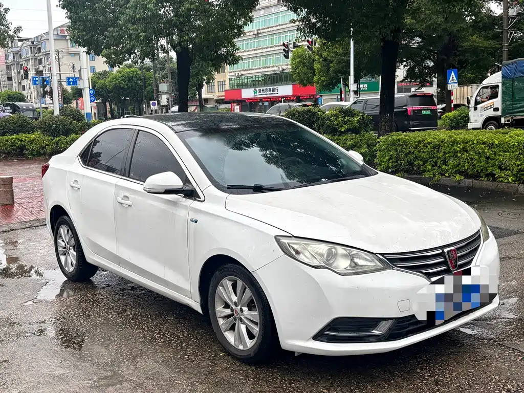 Roewe 360 — миниатюра 3