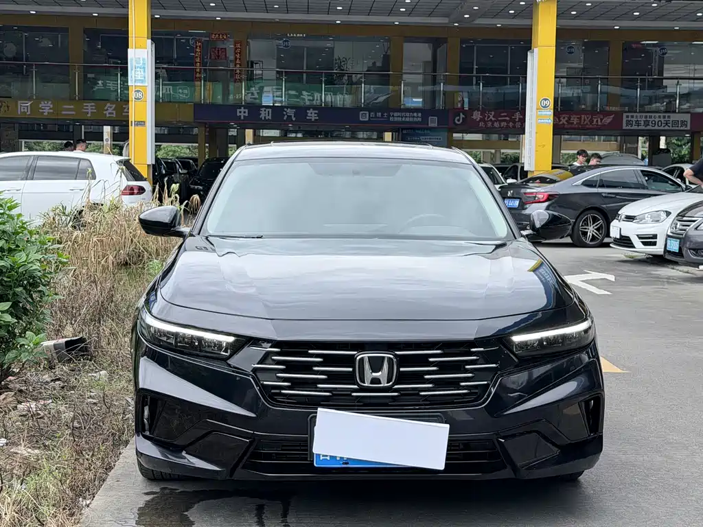 Honda Accord — миниатюра 2