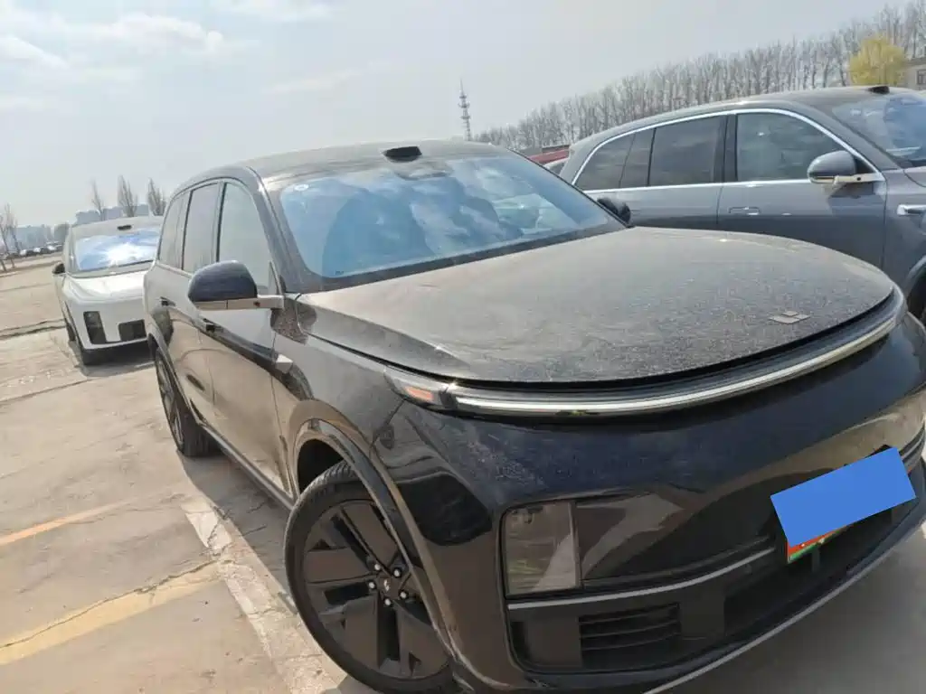 Li Auto Li L9 2025