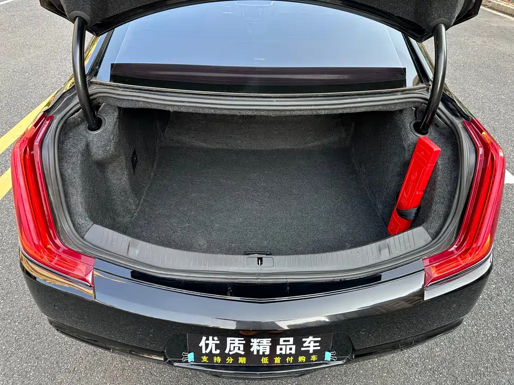 Cadillac XTS — миниатюра 10