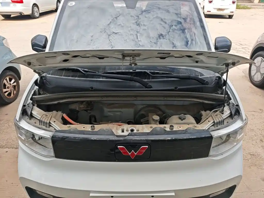 Wuling MINIEV — миниатюра 20