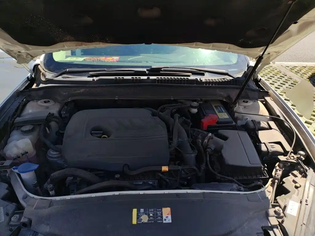 Ford Mondeo — миниатюра 16