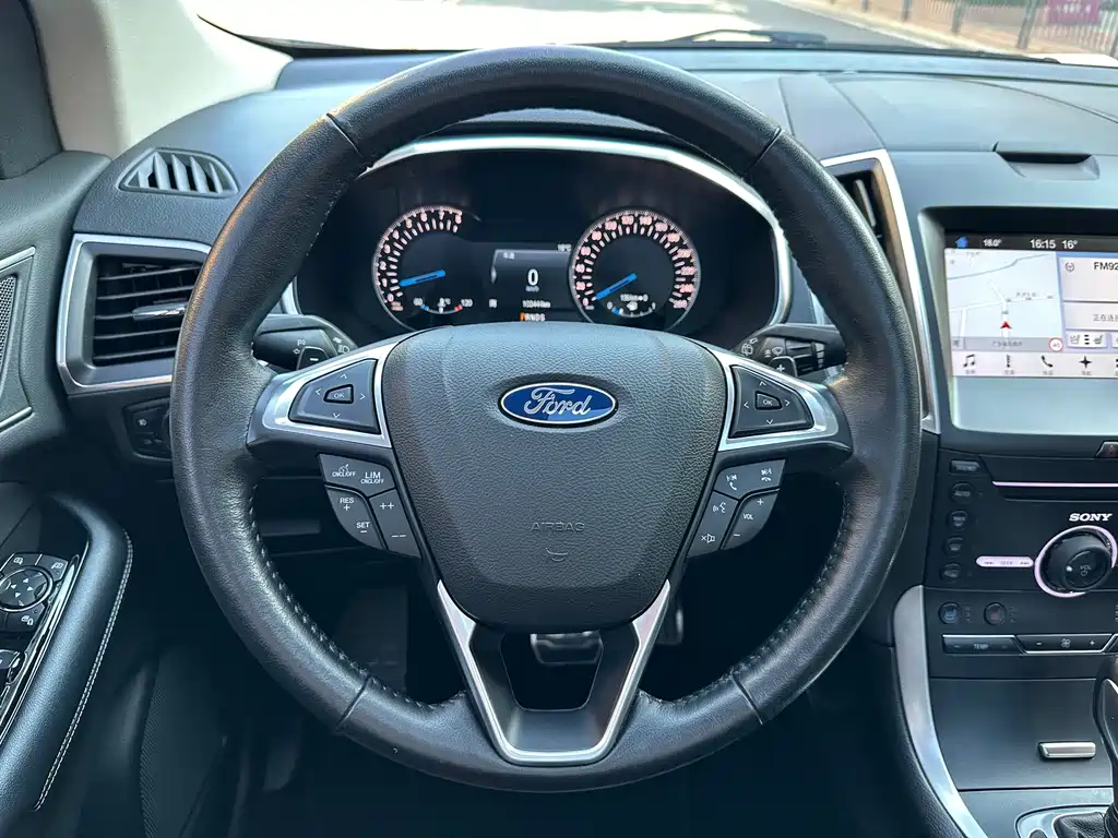 Ford Edge — миниатюра 18