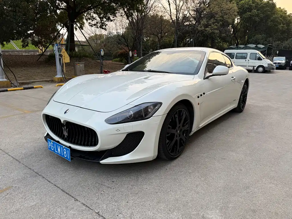 Maserati GranTurismo 2011