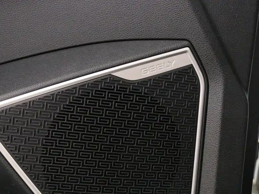 Geely Boyue — миниатюра 14