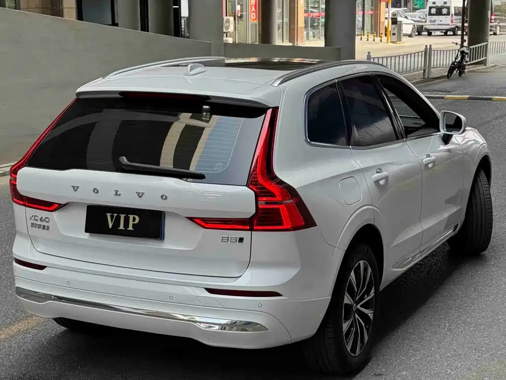 Volvo XC60 — миниатюра 4