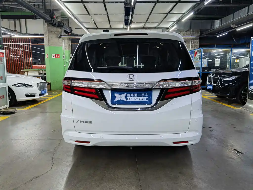 Honda Odyssey — миниатюра 5