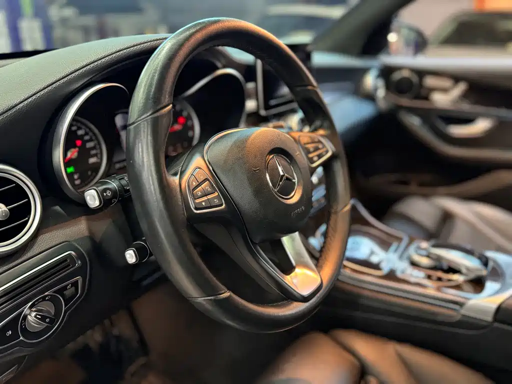 Mercedes-Benz GLC — миниатюра 14
