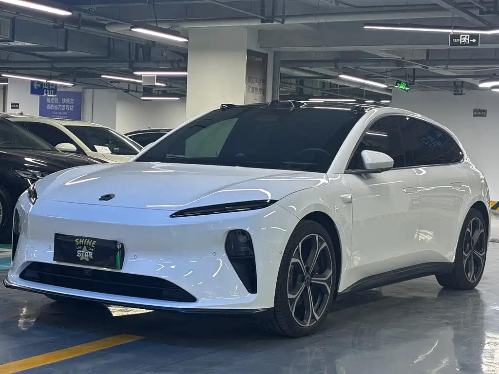 Nio ET5T 2024