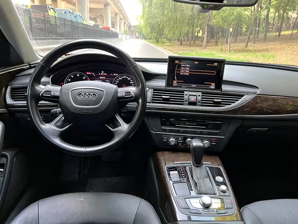 Audi A6L — миниатюра 11