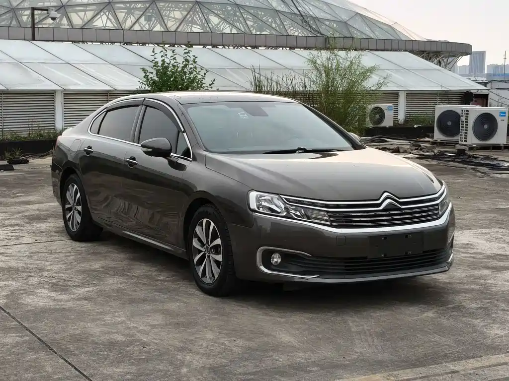 Citroen C6 — миниатюра 3