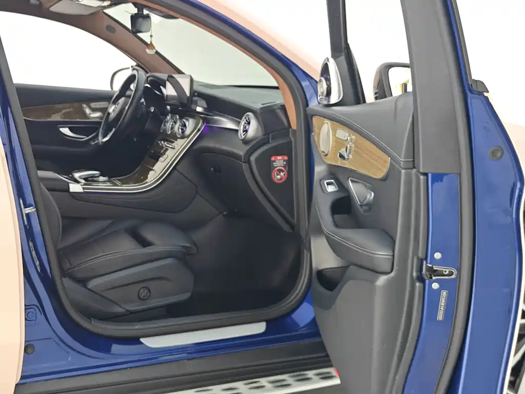 Mercedes-Benz GLC Coupe — миниатюра 15
