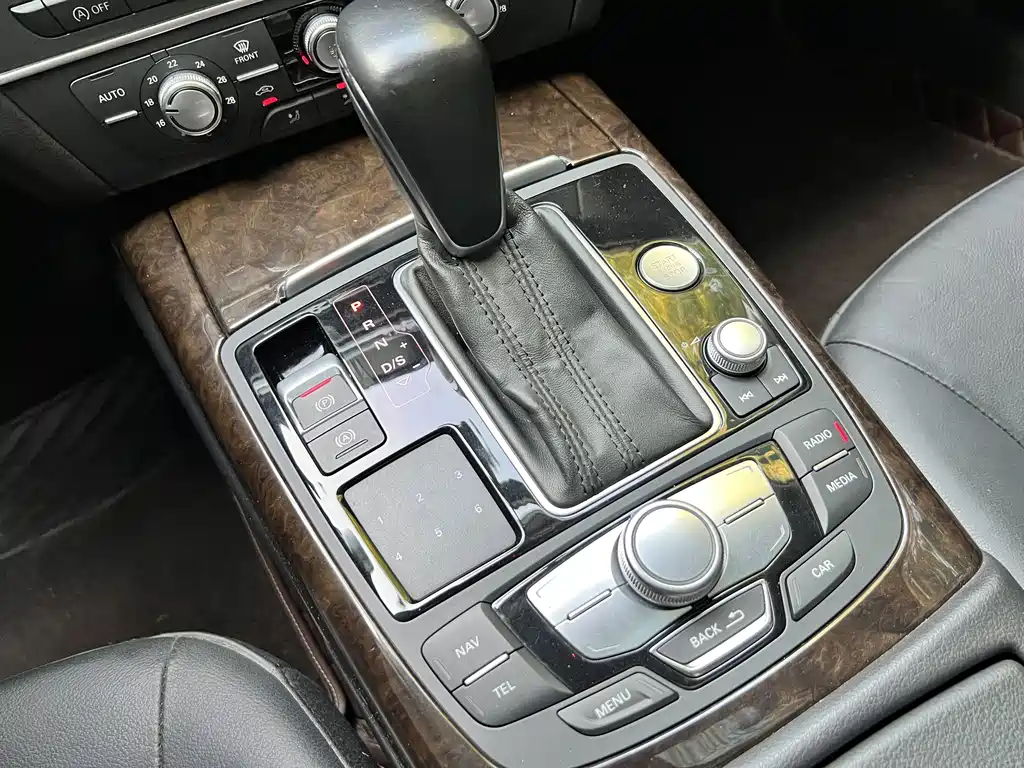 Audi A6L — миниатюра 14