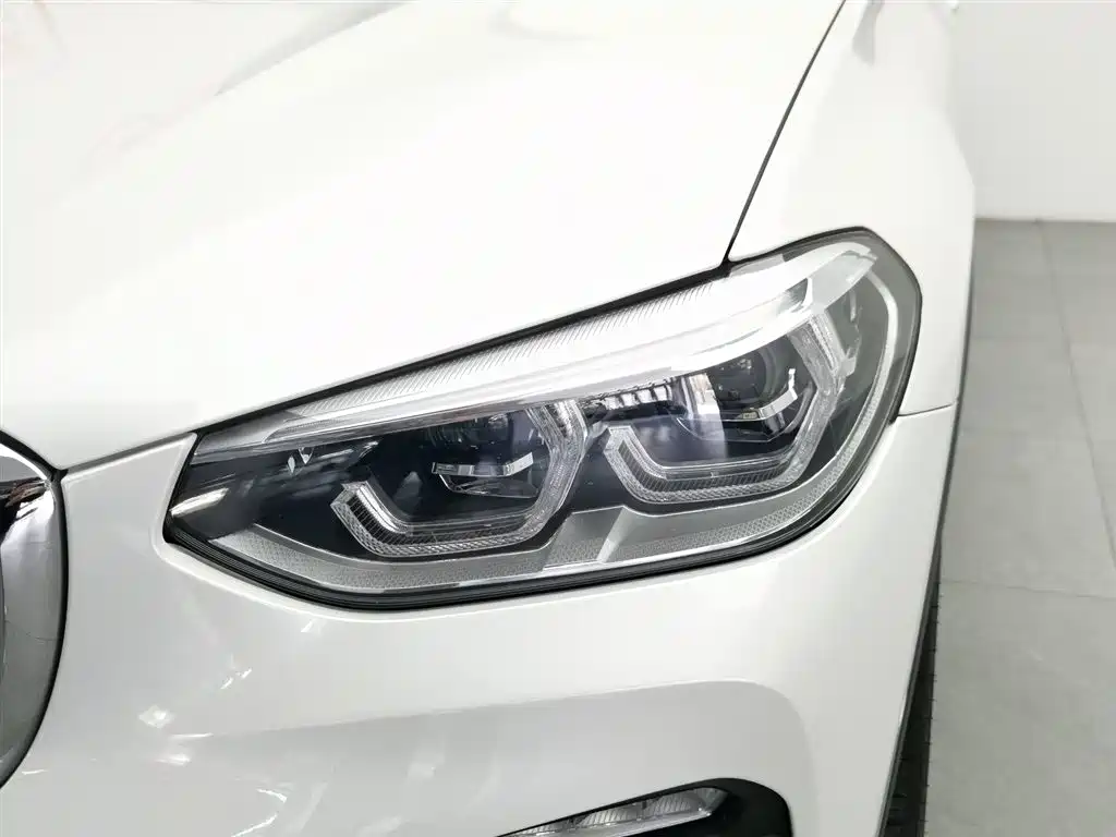 BMW X3 2018 xDrive25i Luxury V