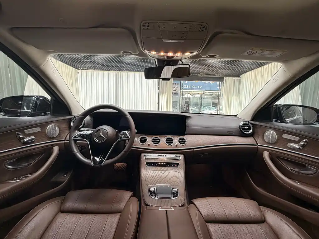 Mercedes-Benz E-Class E 2022 E 300 L Luxury