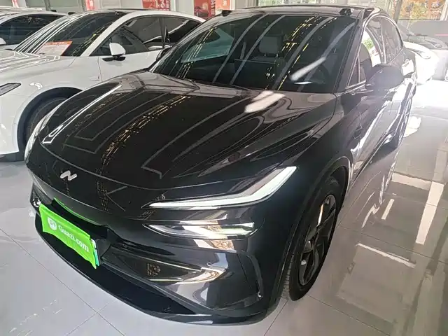 2025 Nio L60