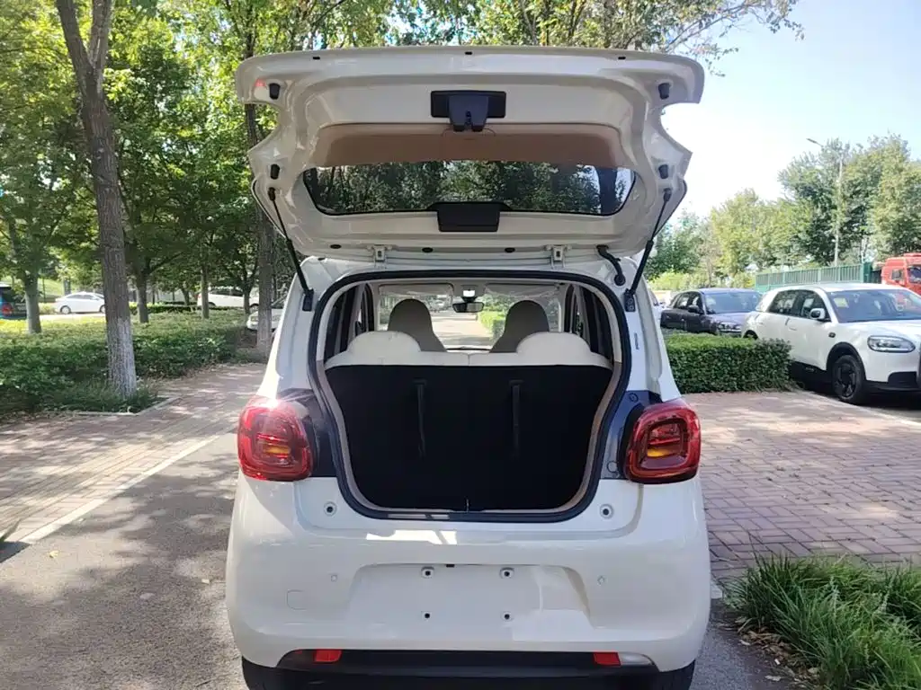 Wuling MINIEV — миниатюра 19