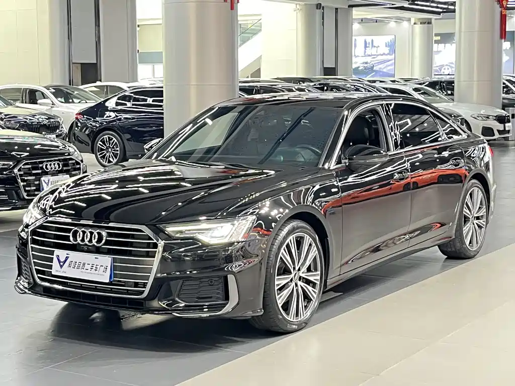 Audi A6L 2022