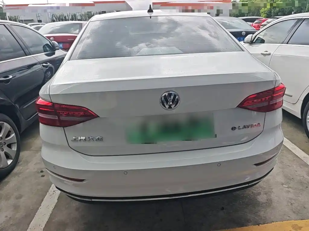 Volkswagen Lavida Pure Electric — миниатюра 6