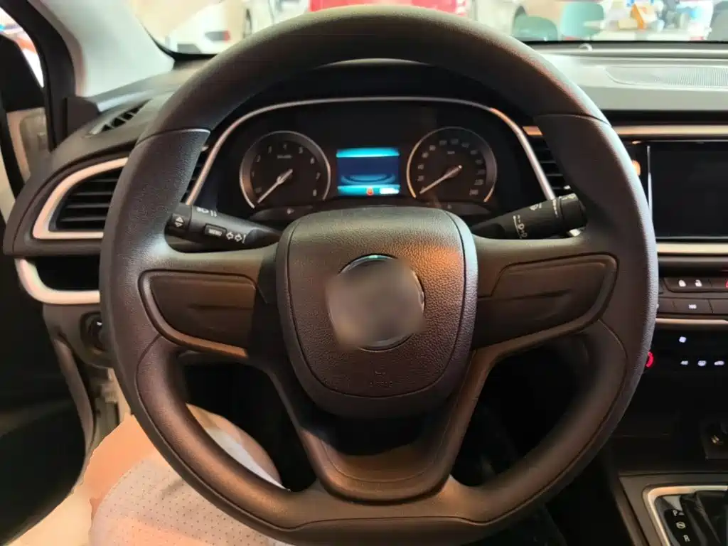 Buick Excelle — миниатюра 11