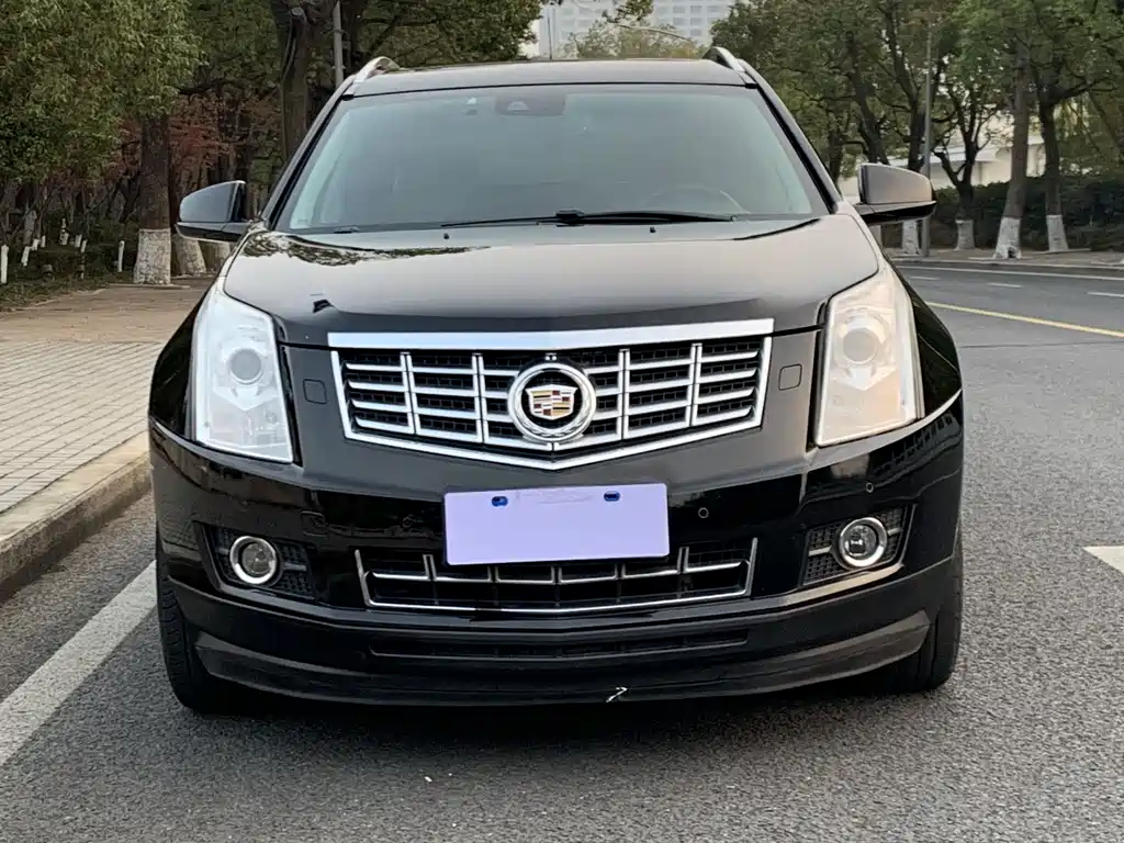 Cadillac SRX — миниатюра 2