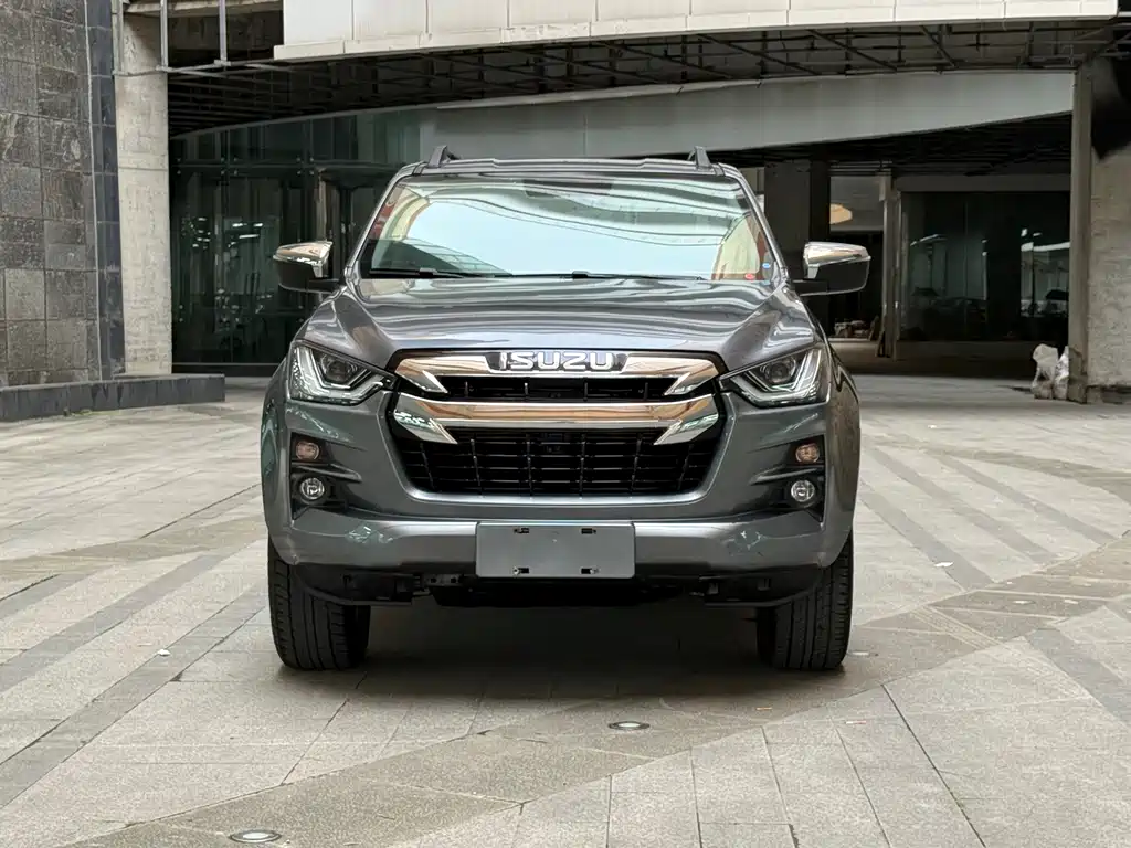 ISUZU D MAX