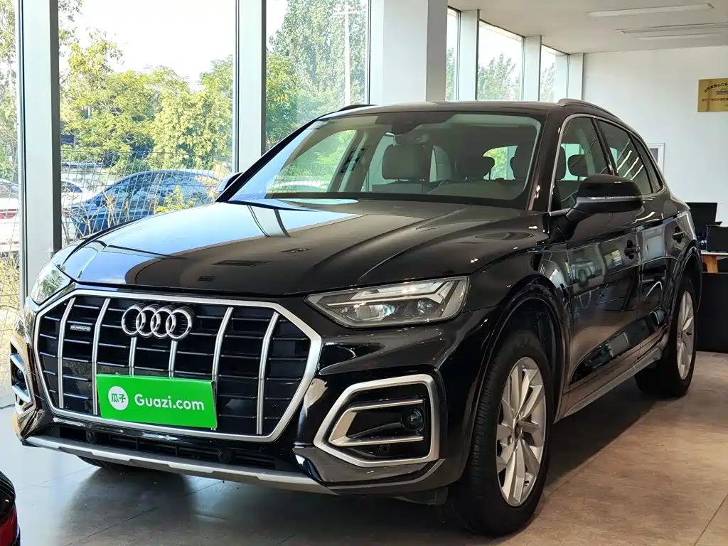 奥迪Q5L 2024款 40 TFSI 豪华致雅型 2024