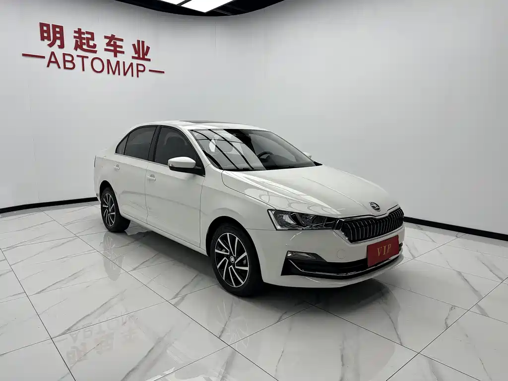 Skoda Rapid 2022 1.5L AT