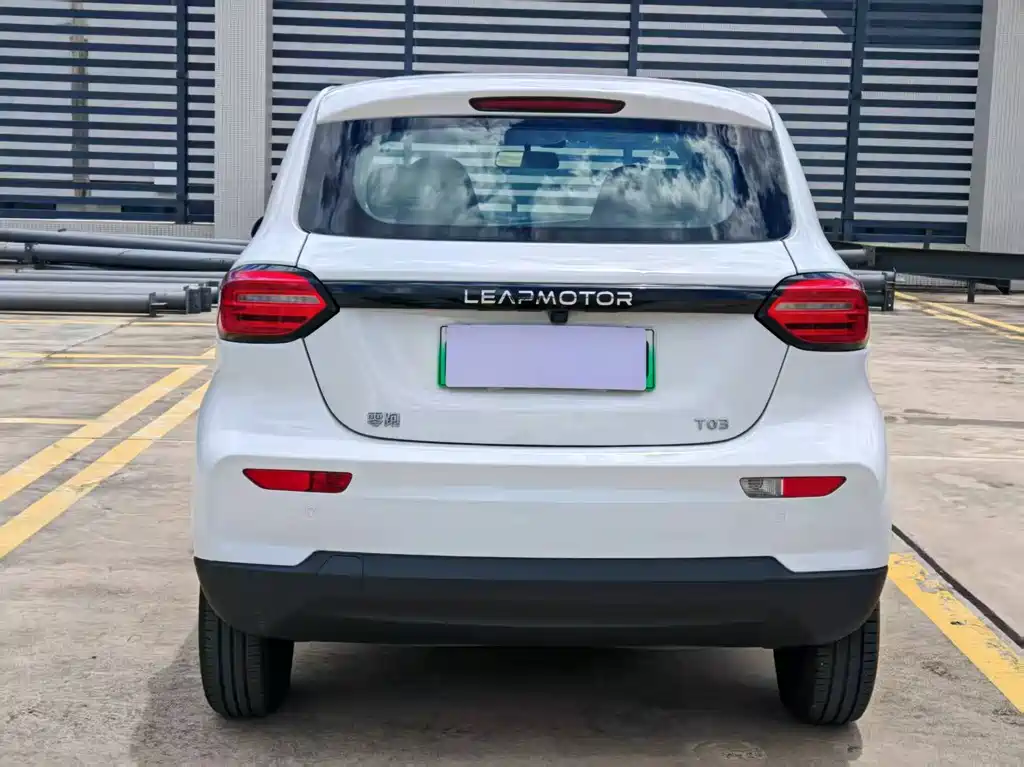 Leapmotor Leapmotor T03 — миниатюра 8