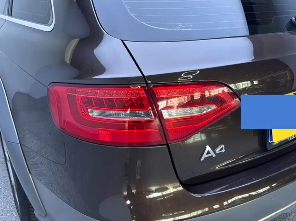 Audi A4 (Import) — миниатюра 17