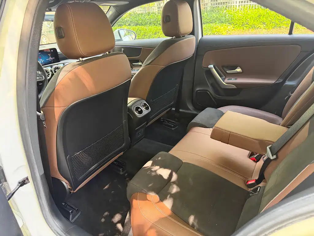 Mercedes-Benz A-Class A 2021 A 200 L Sport Fashion