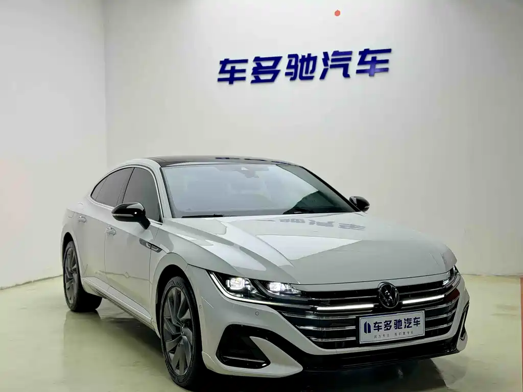 Volkswagen CC 2024