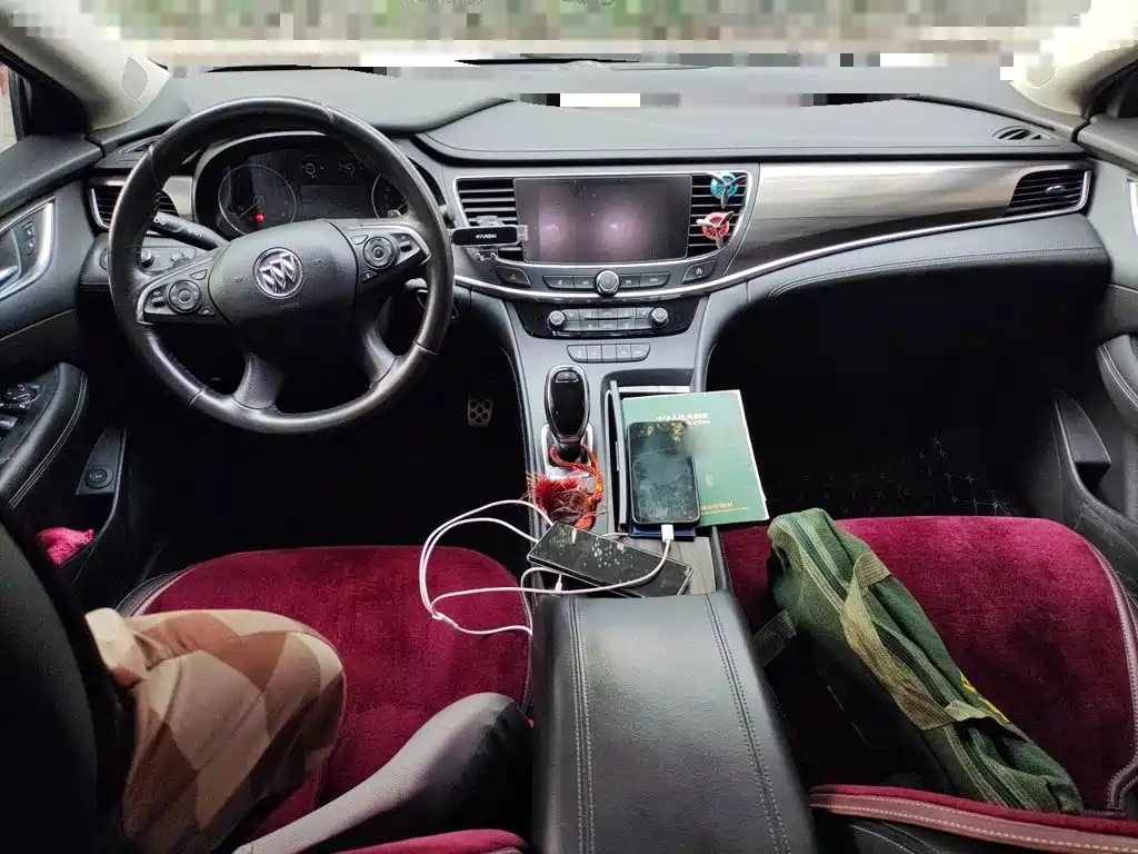 Buick LaCrosse — миниатюра 10