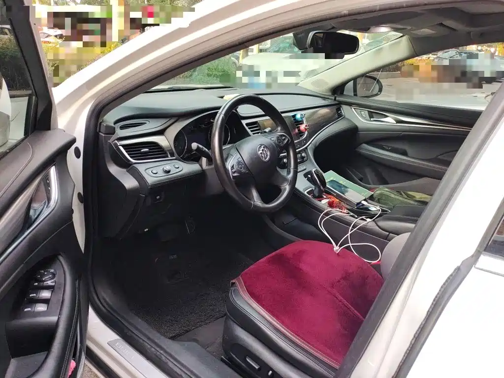 Buick LaCrosse — миниатюра 17