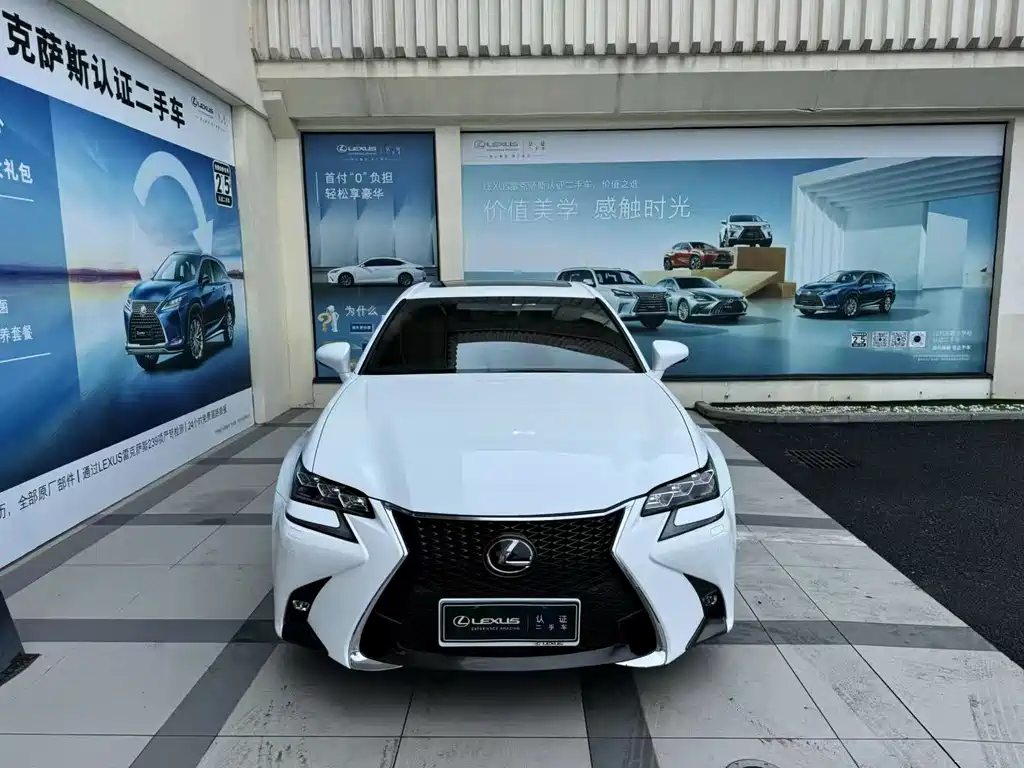 LEXUS GS