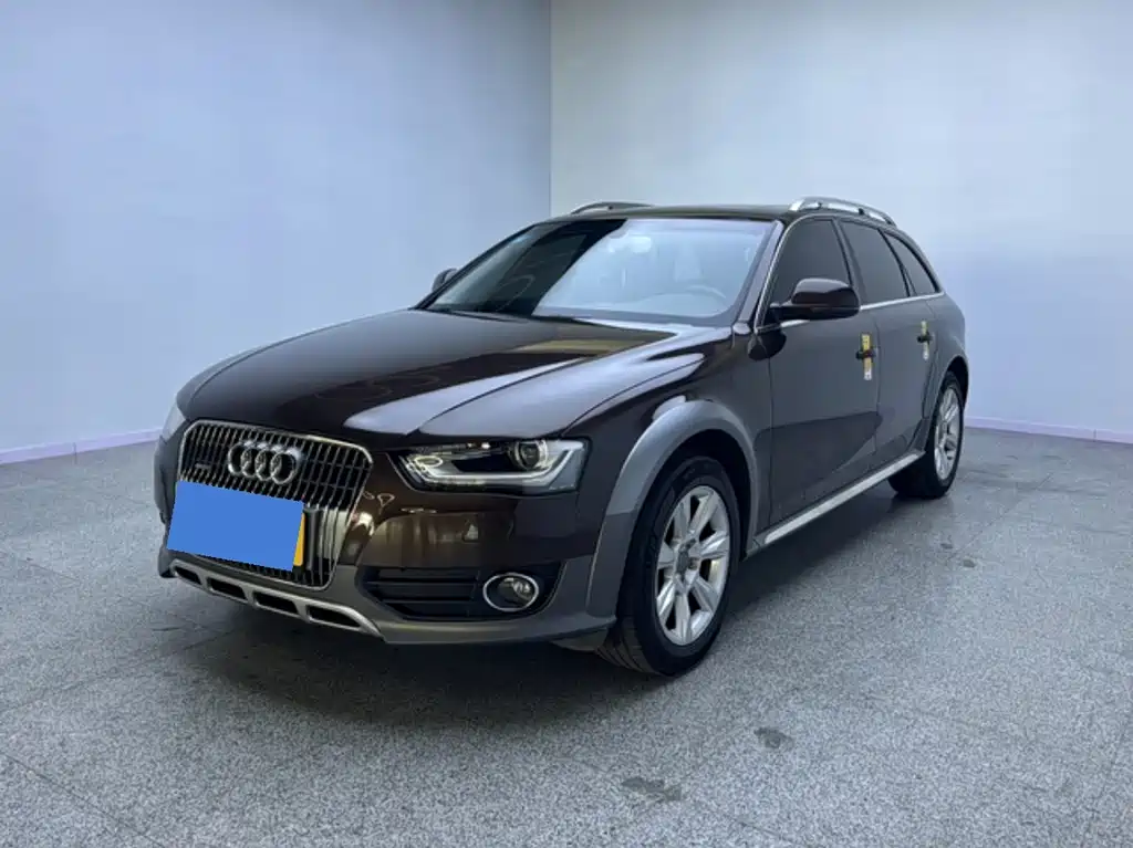 Audi A4 (Import)