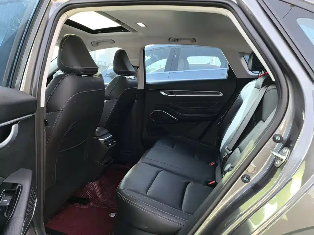 Geely Emgrand — миниатюра 5
