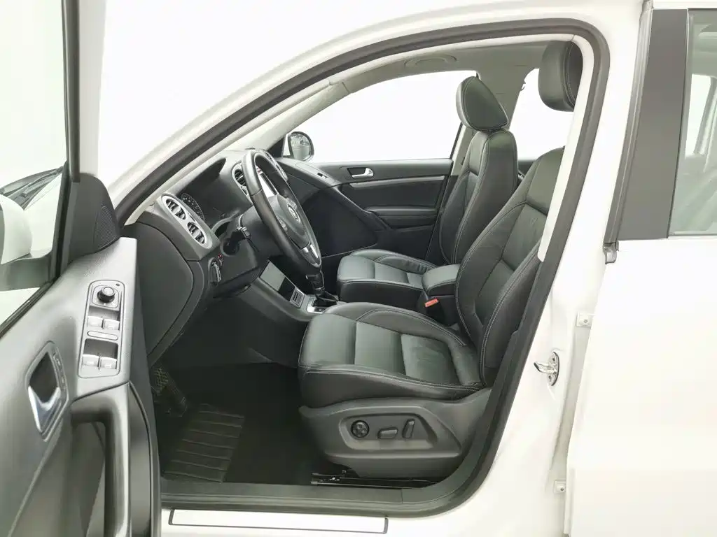 Volkswagen Tiguan — миниатюра 10