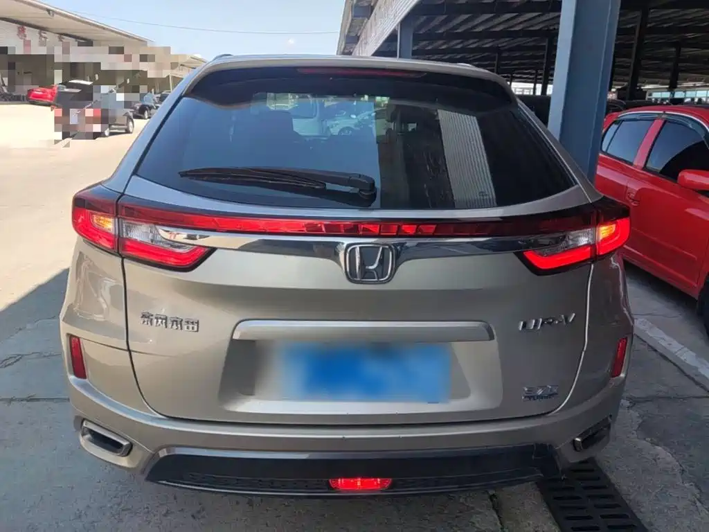 Honda UR-V — миниатюра 6