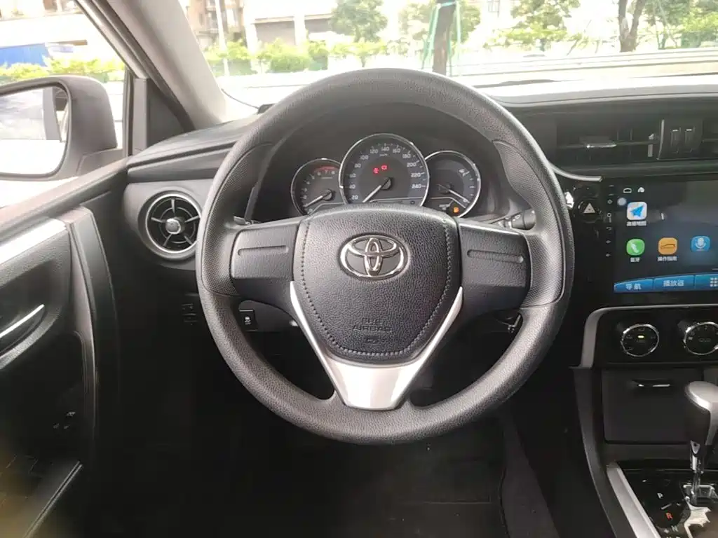 Toyota Corolla — миниатюра 11