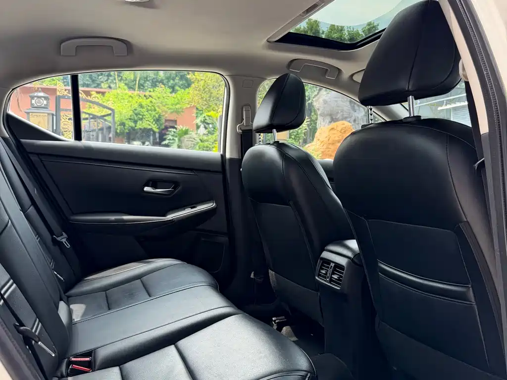 Nissan Sylphy 2020 1.6L XL CVT Enjoy